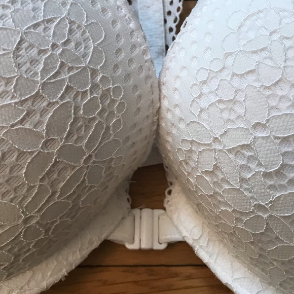 Lace Razorback Bra - Picture 2 of 4